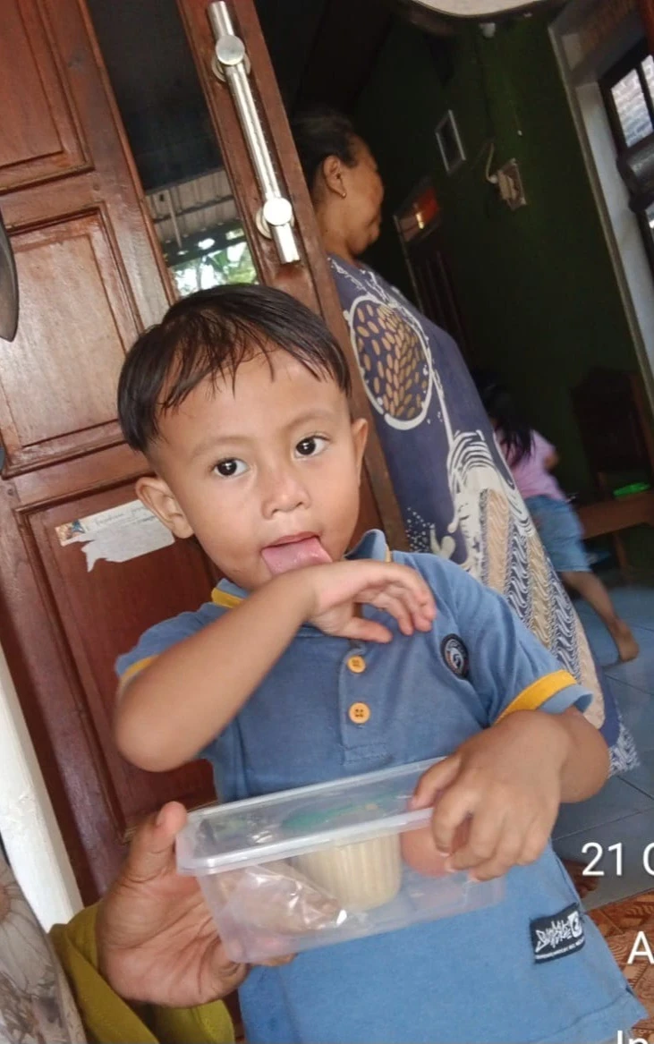 PMT Balita RW 05 Desa Karanggondang 