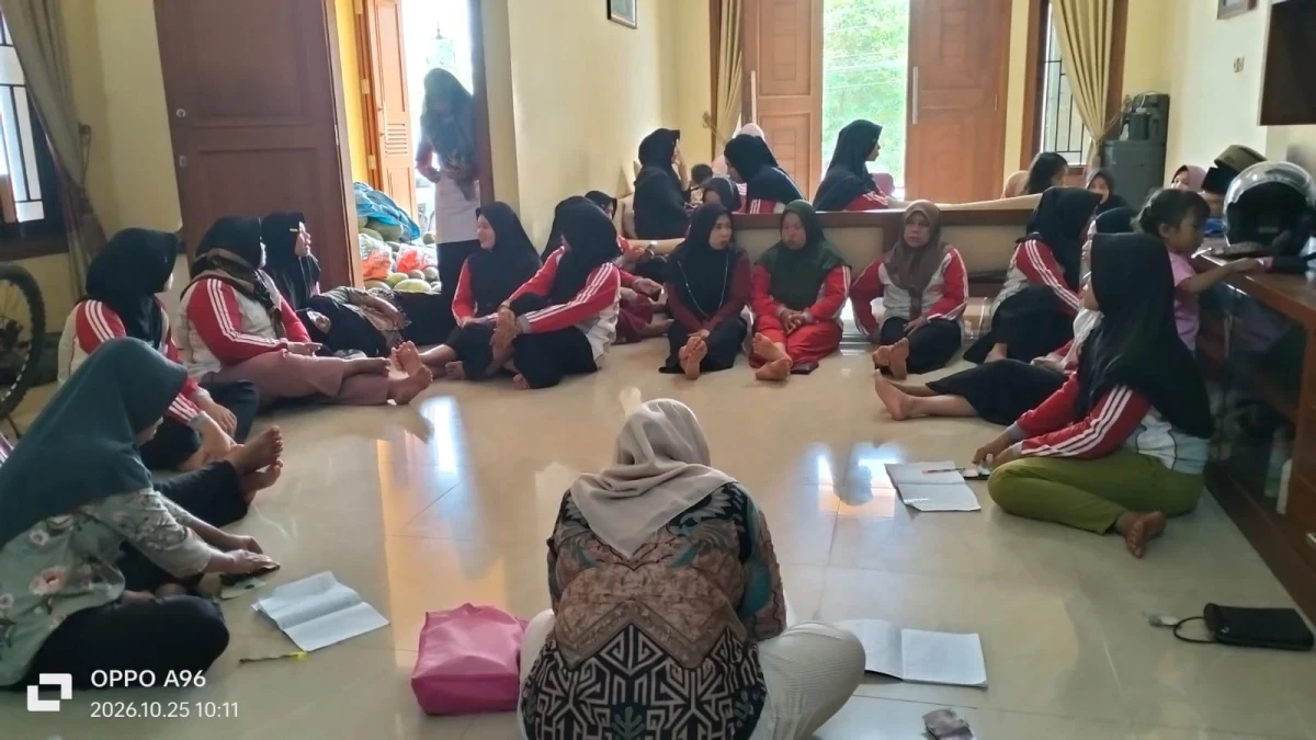 Kegiatan Rakor PKK RT 05 RW 01 Desa Kaliaman 