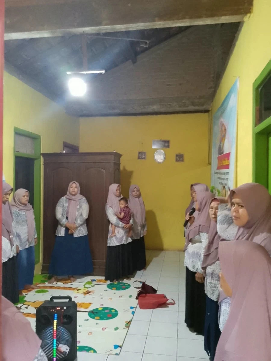 Pertemuan Rutin PKK RT 05 RW 05