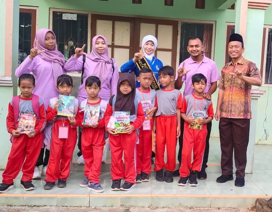 Peningkatan Literasi Siswa Sekolah Dasar oleh Bunda Literasi Kecamatan Mlonggo