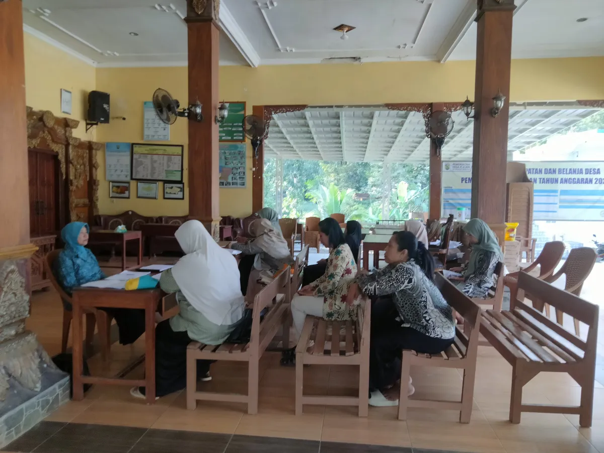Pertemuan Rutin PKK