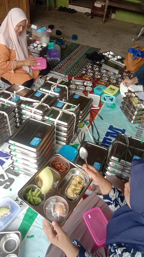 kegiatan pendistribusian mbg posyandu rw 1 dukuh Randusari dengan tujuan balita,busui,bumill