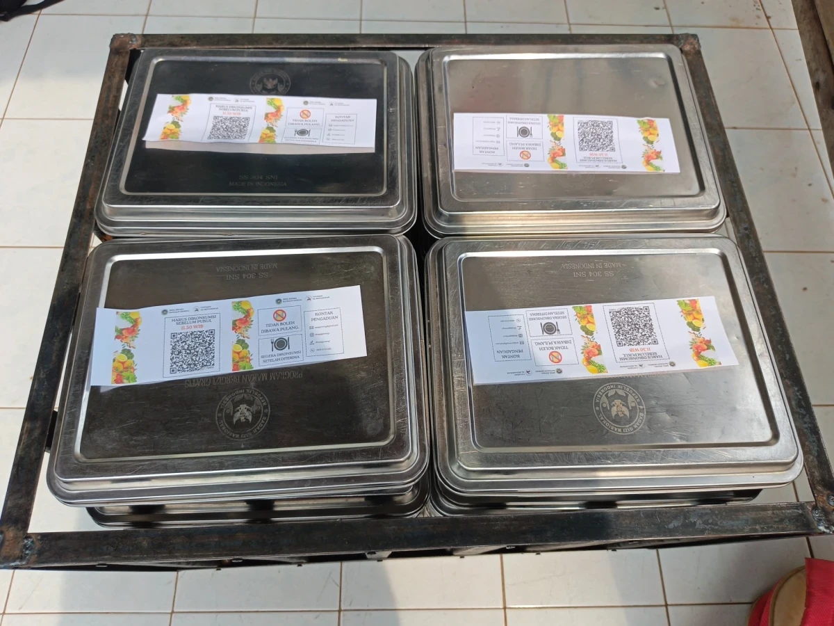 Kegiatan pembagian mbg desa geneng