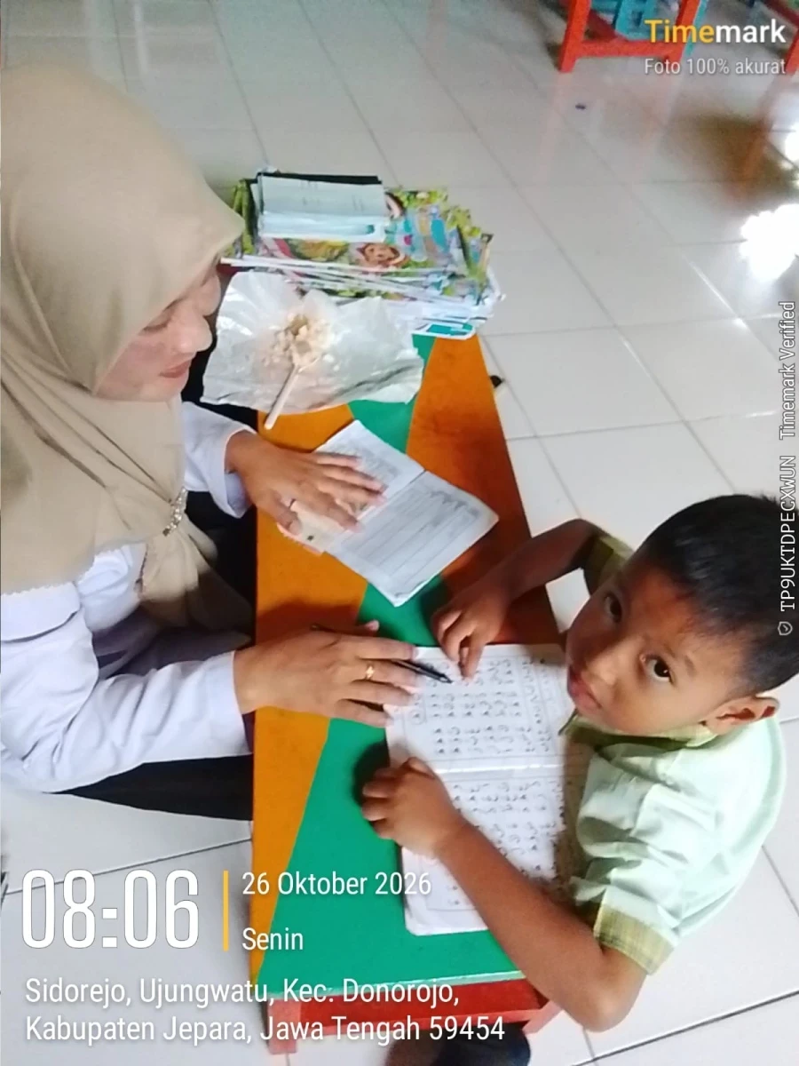 TP.PKK DESA HADIR DI TK TA I UJUNGWATU SECARA PERWAKILAN