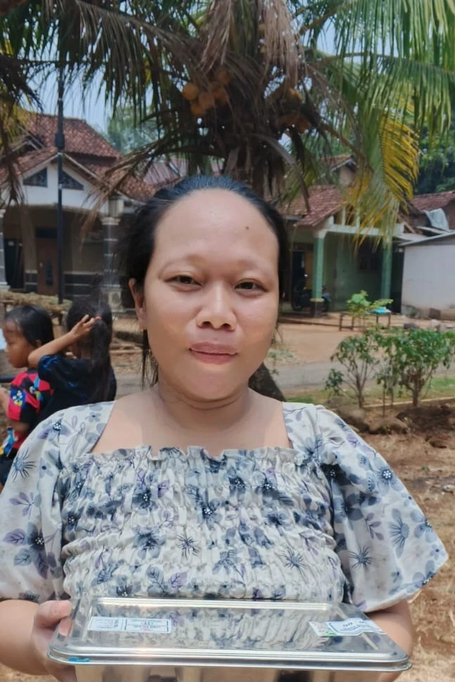 Makanan Bergizi (MBG) untuk Ibu Hamil (Bumil) di Posyandu Harapan 8, RW 02 Karanggondang: