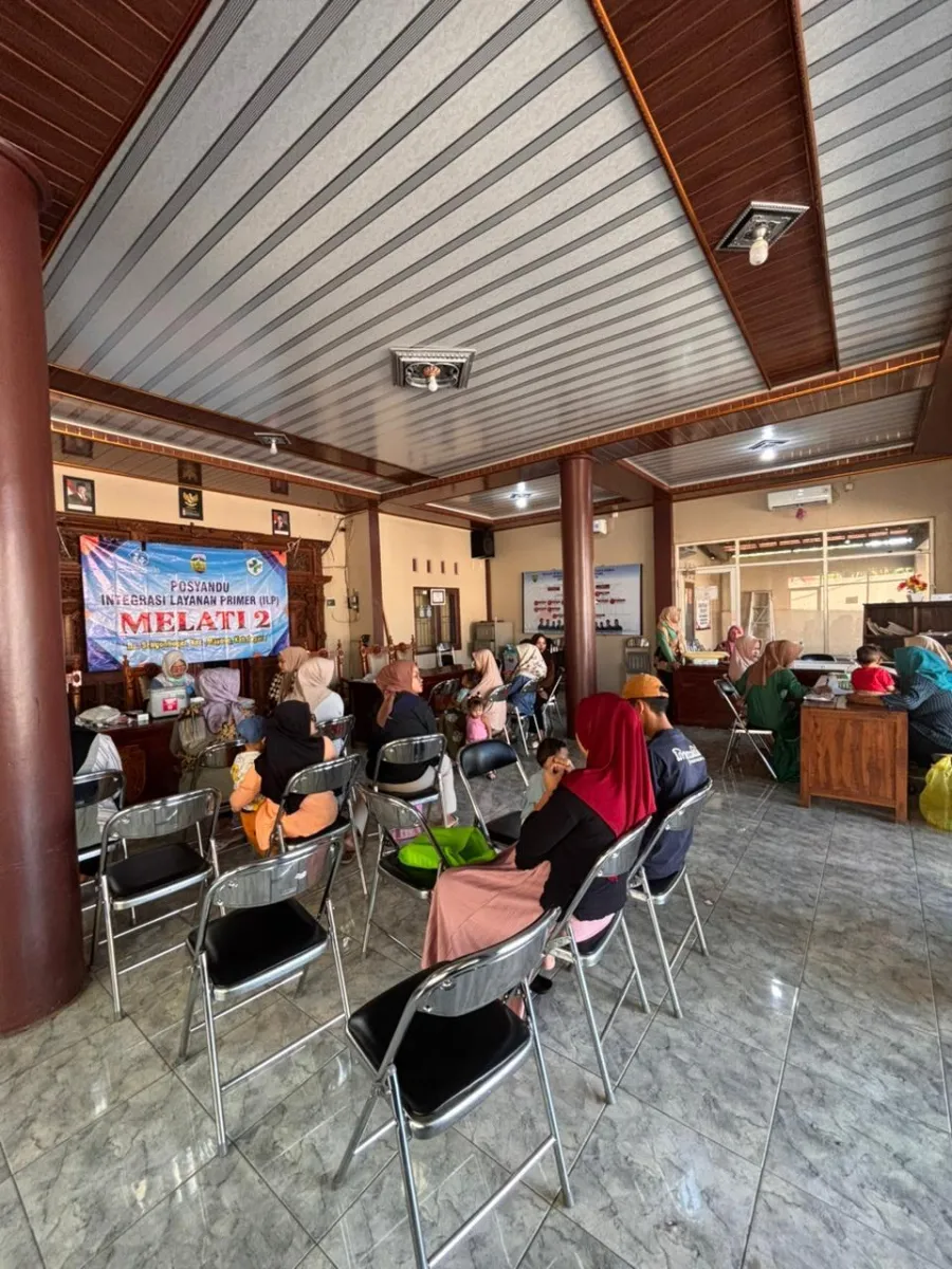 Pokja 2 TP PKK desa Sengonbugel pelatihan membuat bucket 