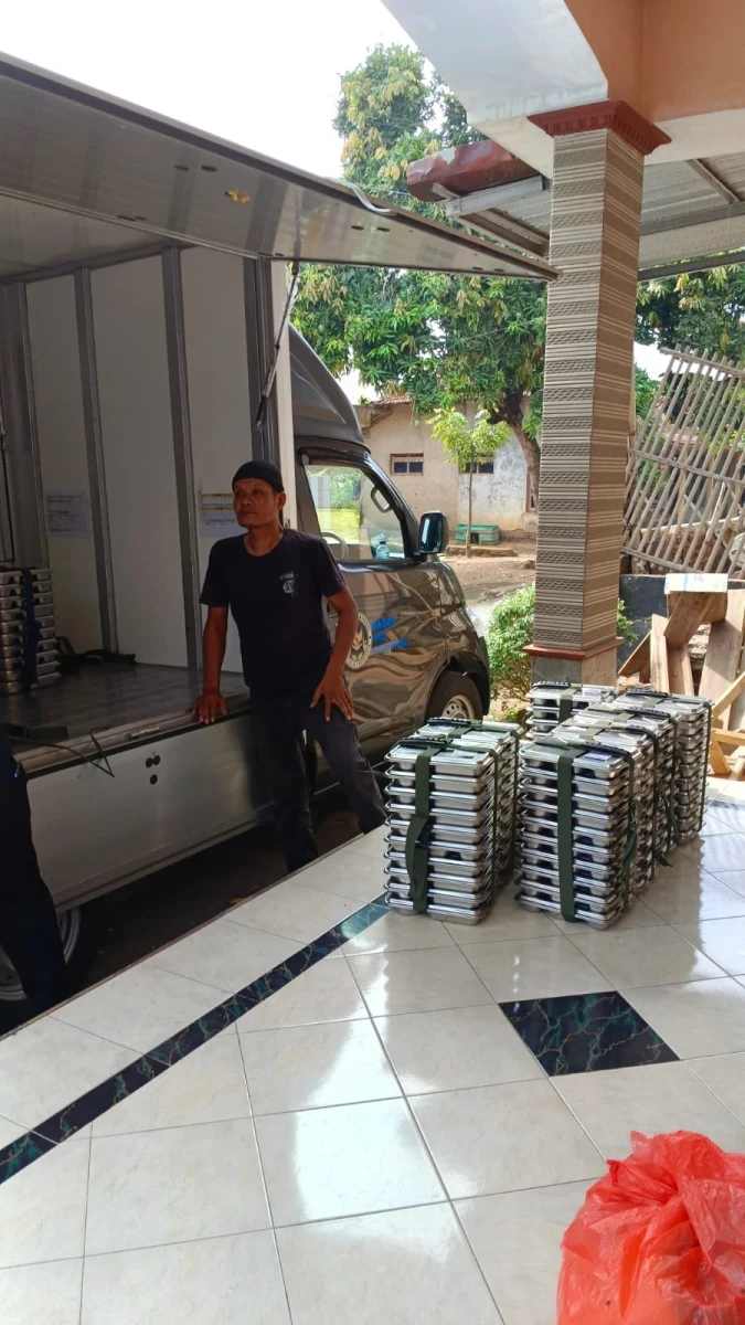 Pendistribusian mbg ke posyandu mawar dukuh sentul 