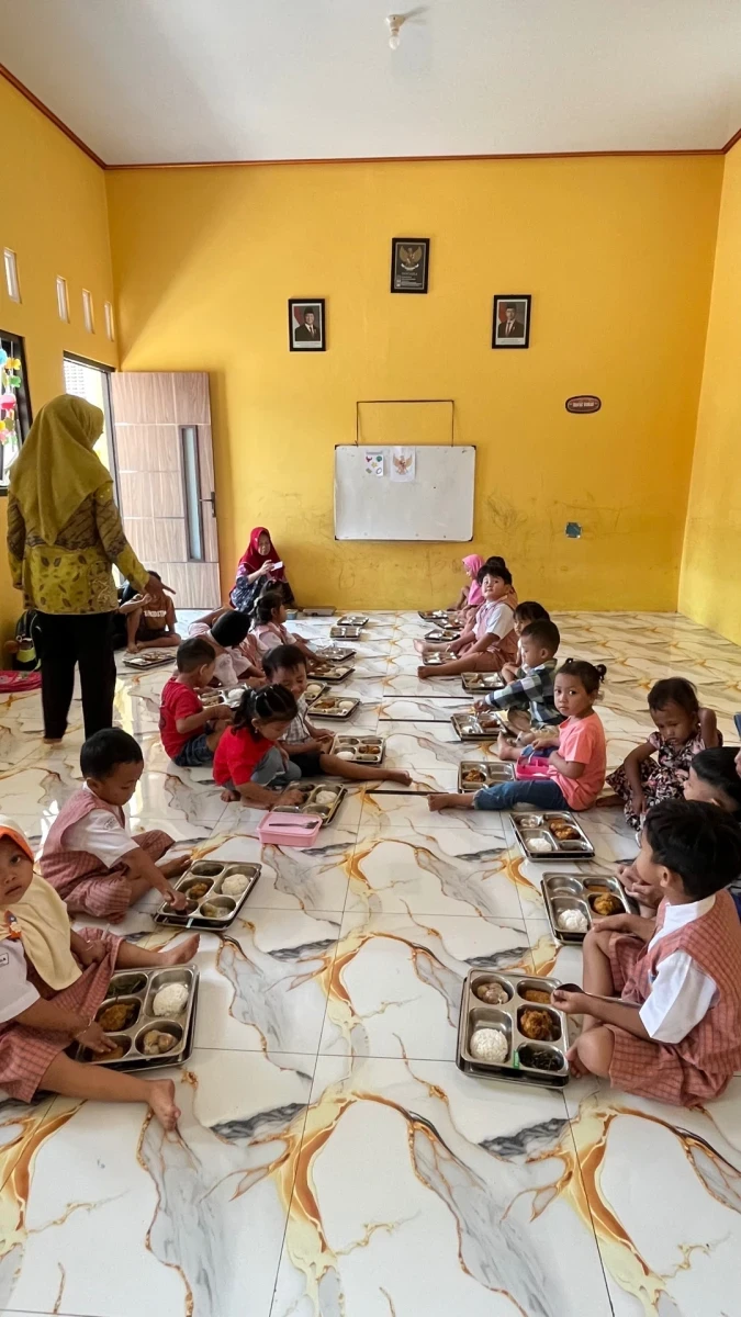 Makanan Bergizi Gratis (MBG)