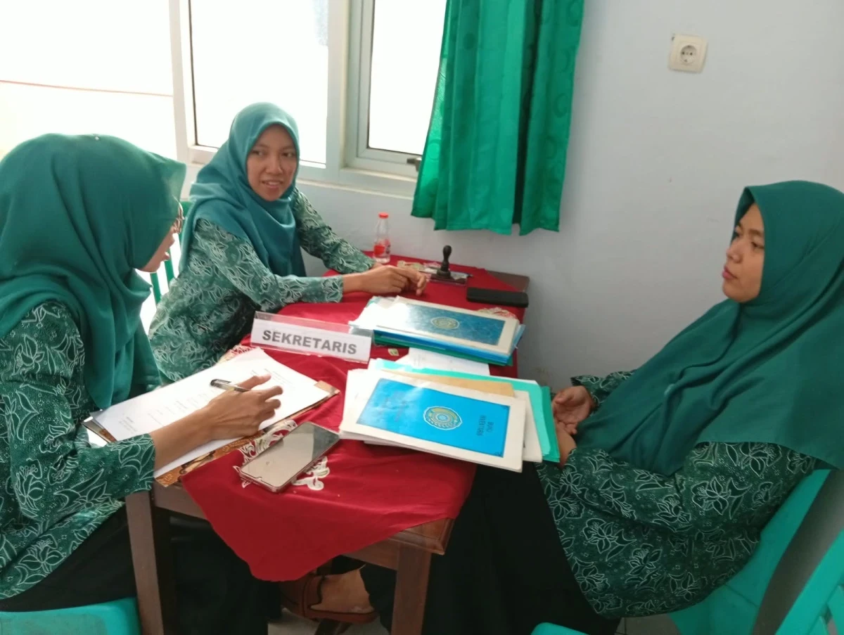Evaluasi akhir program kerja tahun 2026 oleh TP PKK kab jepara,di TP PKK desa lebak