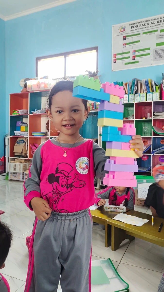 Membuat dinosaurus dari leggo 