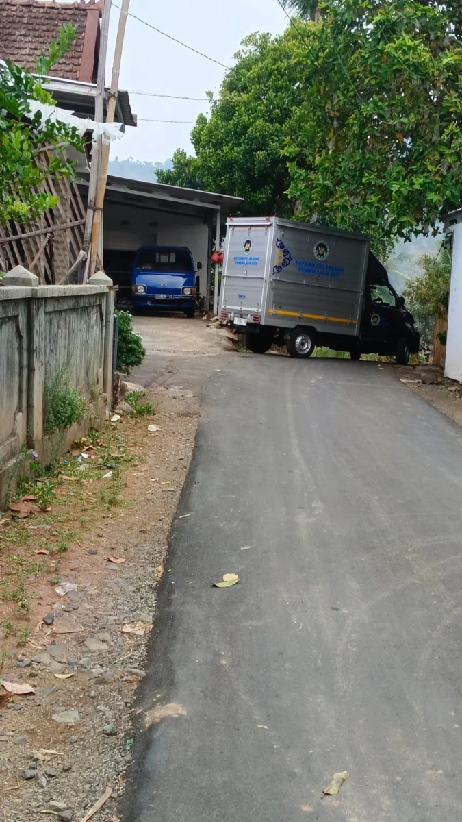 Pendistribusian mbg ke posyandu Mawar dukuh sentul 