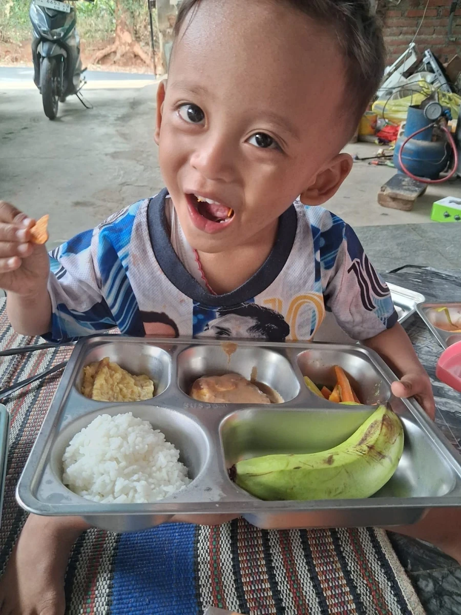 Mbg desa Langon post Melati 4 Pembagian mbg dengan sasaran bumil, busui , balita non PAUD