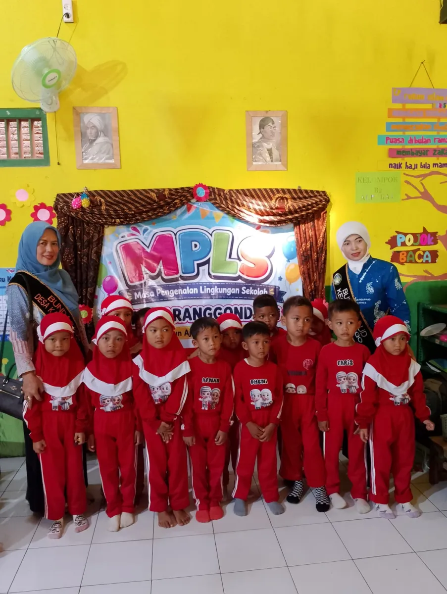 Bunda PAUD Kecamatan Mlonggo Pendampingan MPLS TK TA Karanggondang 1 