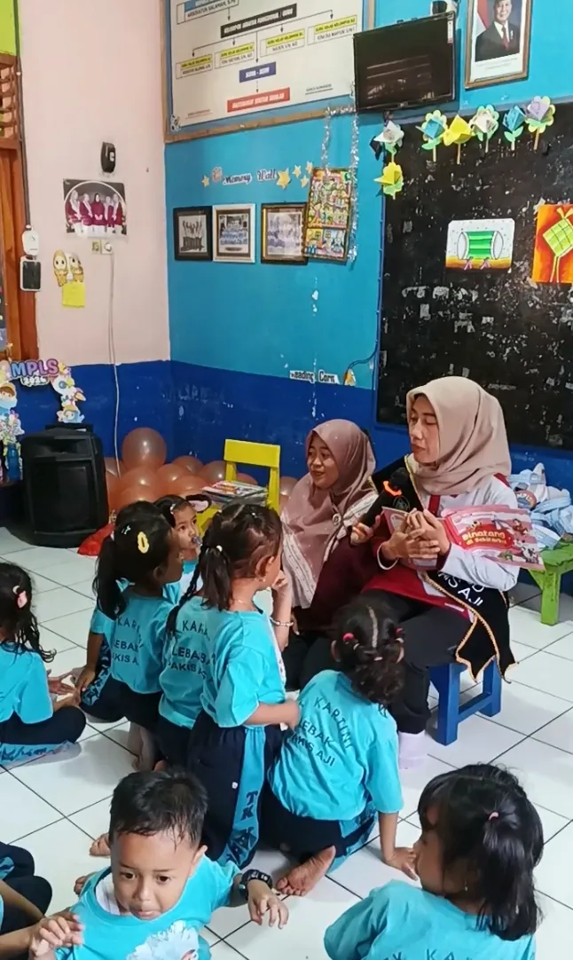 Bunda Literasi goes to school TK KARTINI Lebak Pakis Aji 