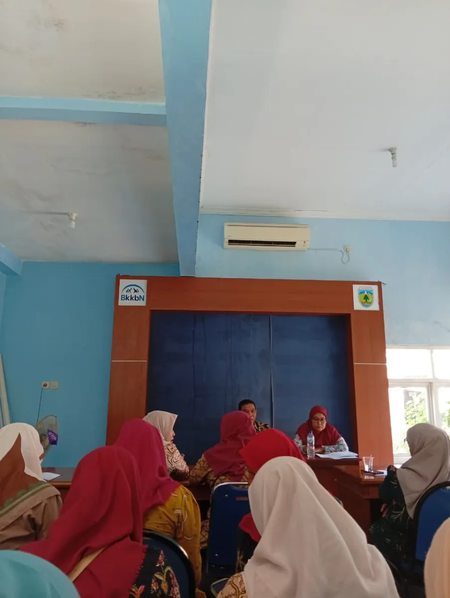 Pembinaan Tim Pendamping Keluarga (TPK) Dilaksanakan di Balai KB Kecamatan Tahunan