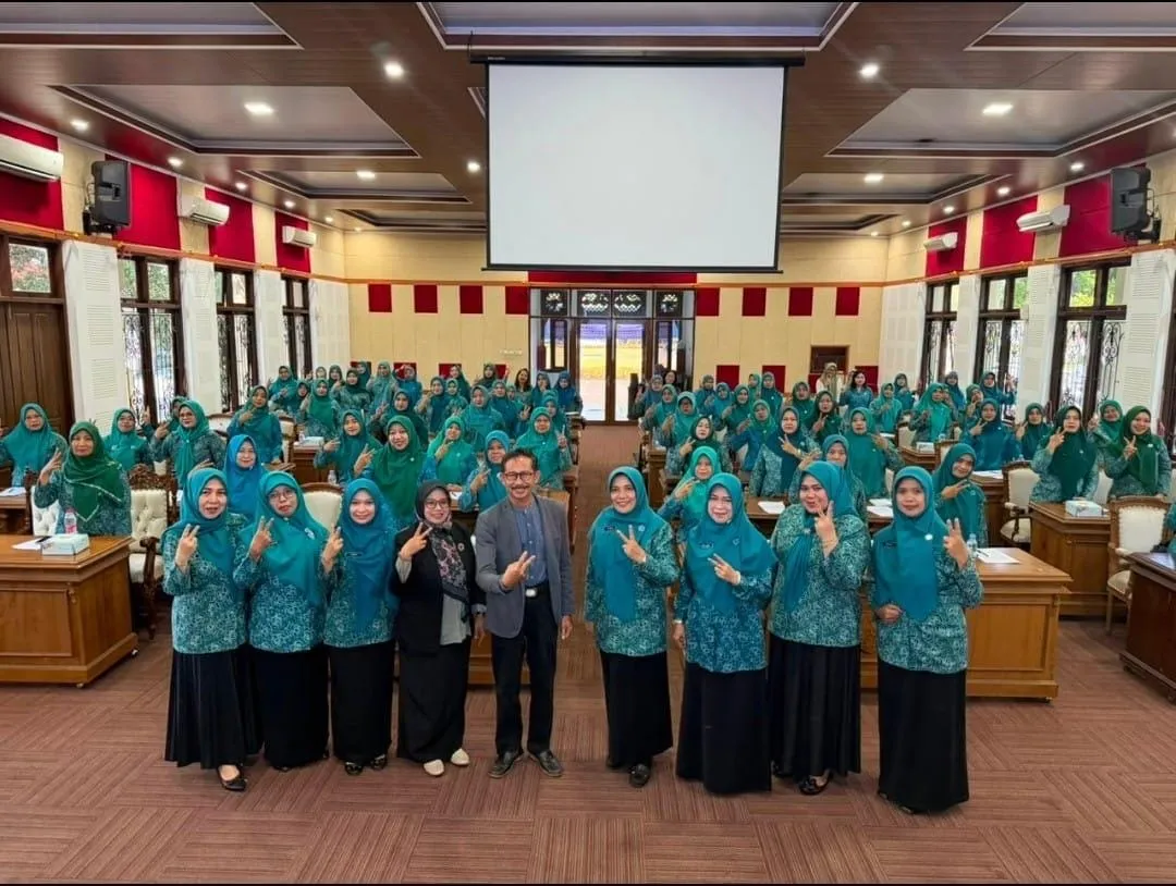 Mengikuti Kegiatan Pelatihan Digital marketing bagi Pokja 2