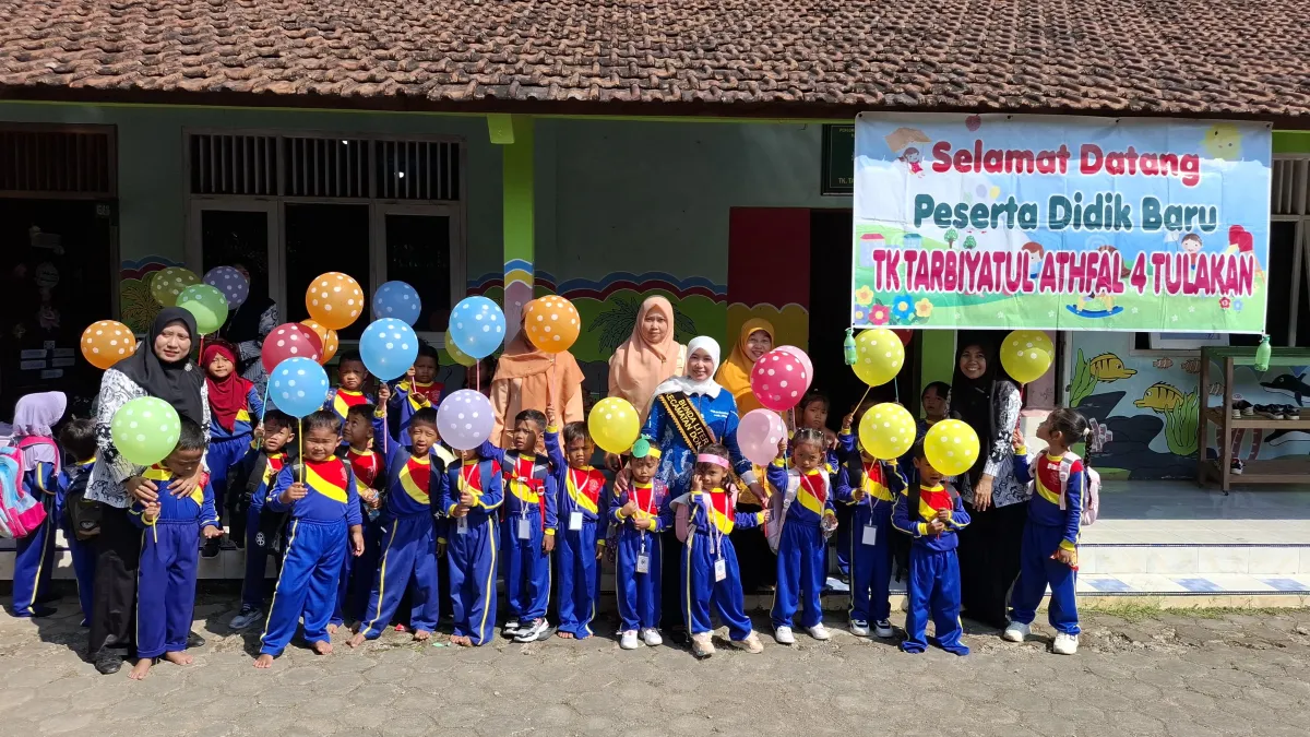 Parenting Literasi pada Ibu & Anak
