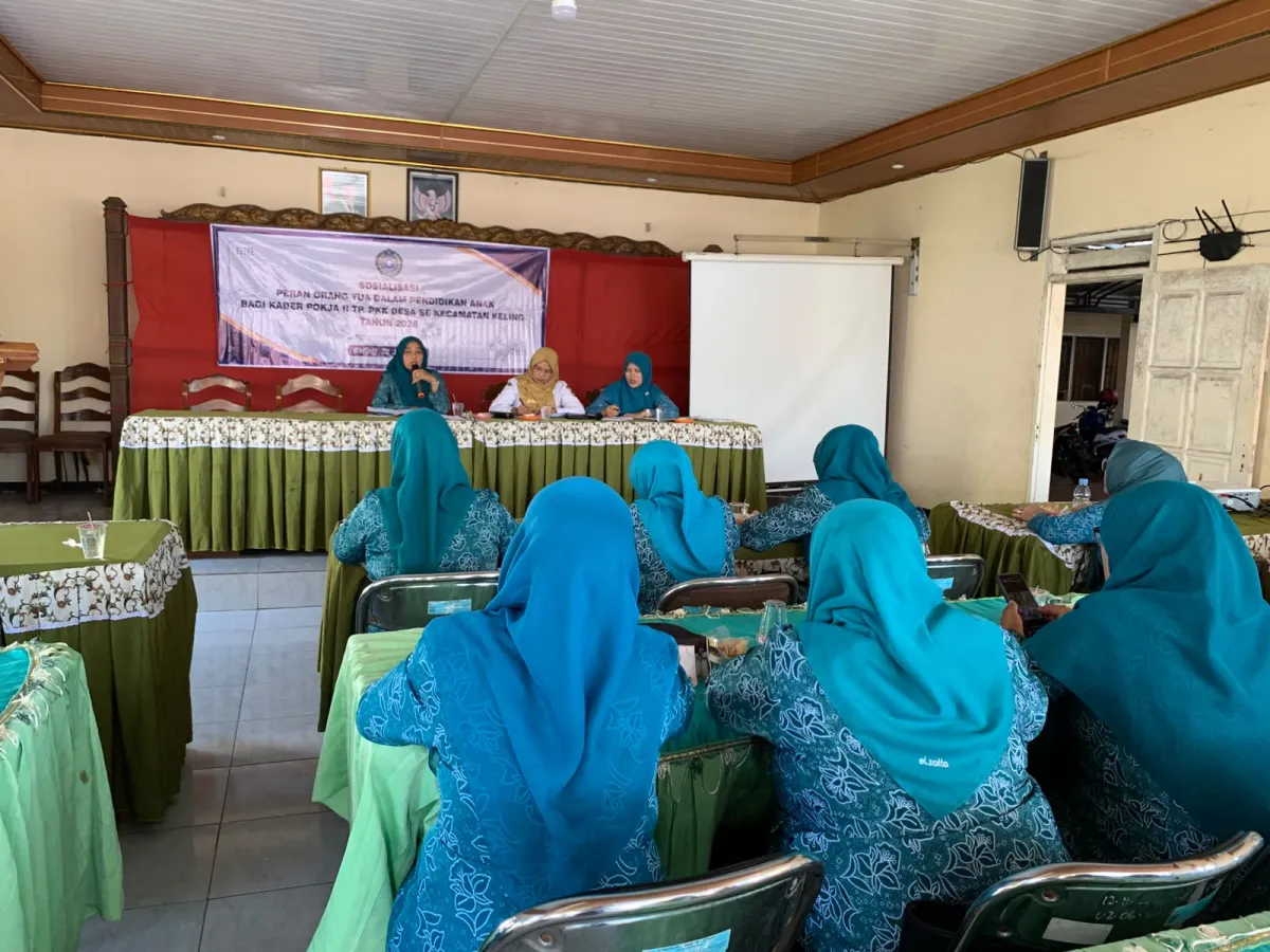 Sosialisasi peran orang tua dalam pendidikan anak kader PKK Pokja 2 