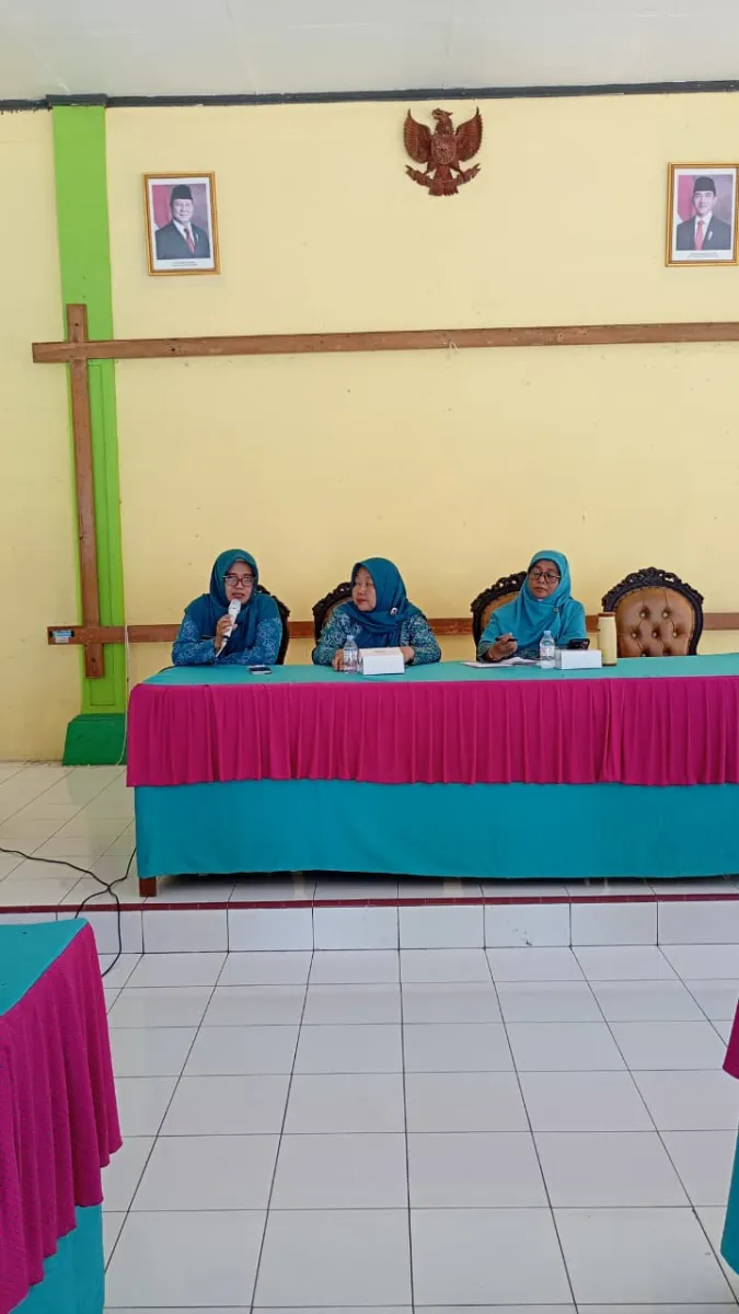 Rapat Koordinasi TP. PKK Kecamatan Nalumsari dan TP. PKK Desa se Nalumsari.