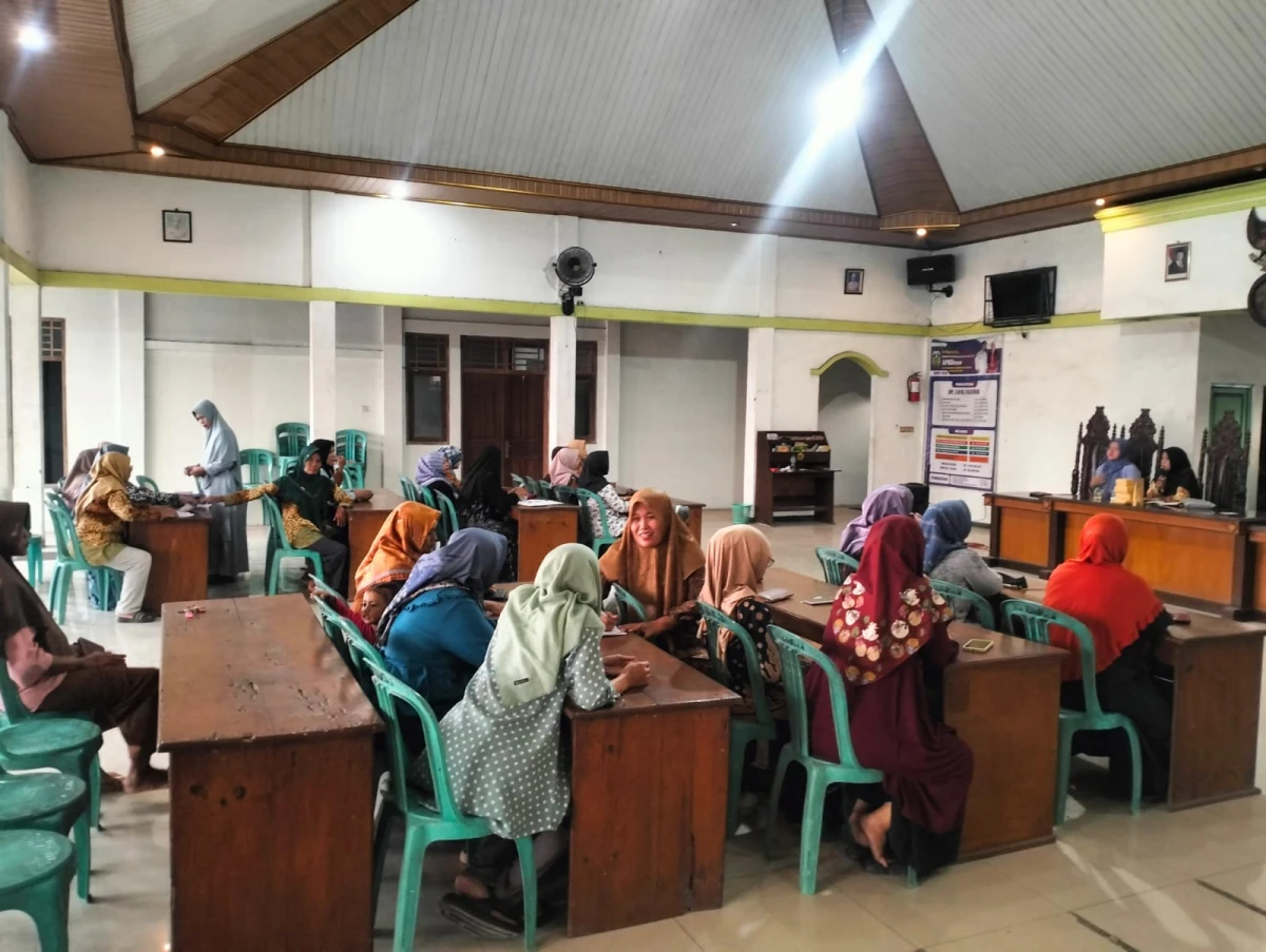 Pertemuan Rutin Pkk desa Gedangan 