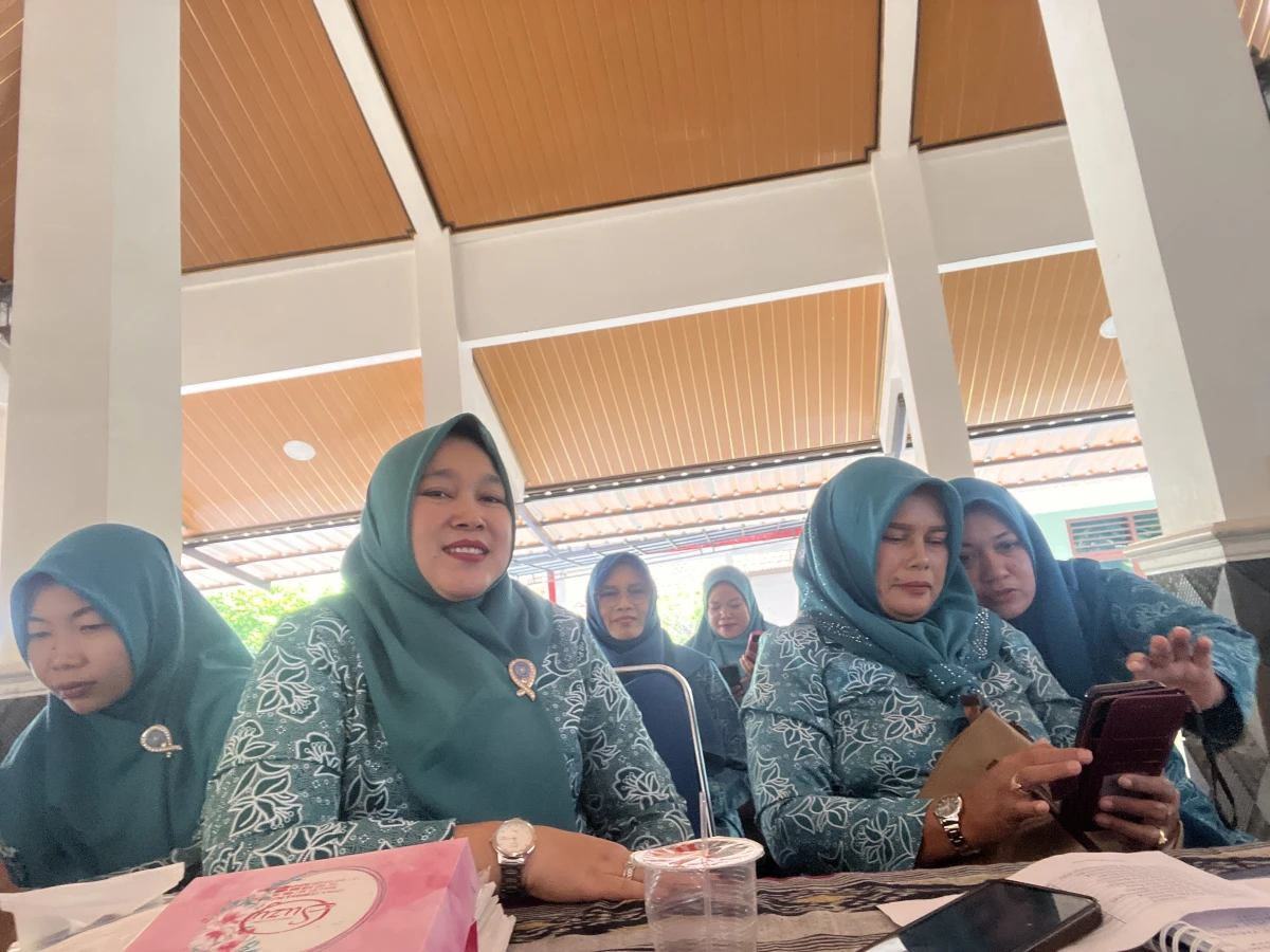 Rakor TP PKK Kecamatan Batealit dan Sosialisasi Smart Kartini