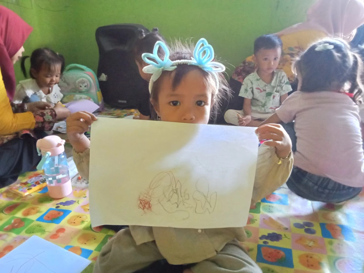 KBM PEMBELAJARAN MENGGAMBAR BEBAS