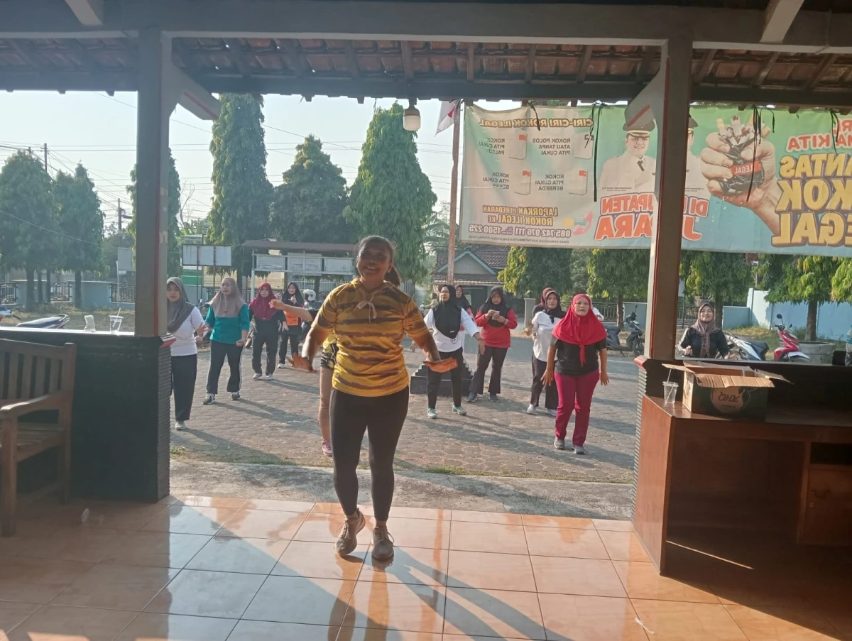 Jumat Sehat dengan Senam Bersama