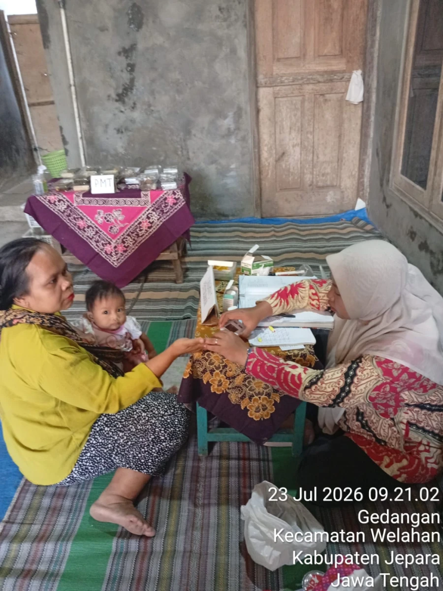 Pelayanan Posyandu Margo mukti 2 desa gedangan 