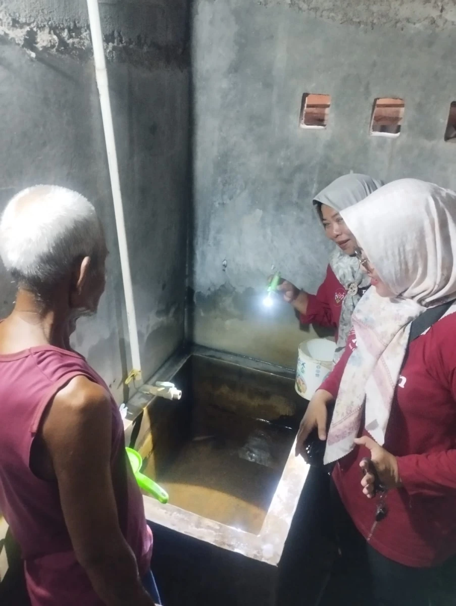 Penyuluhan & Pengecekan Jentik Nyamuk desa gedangan