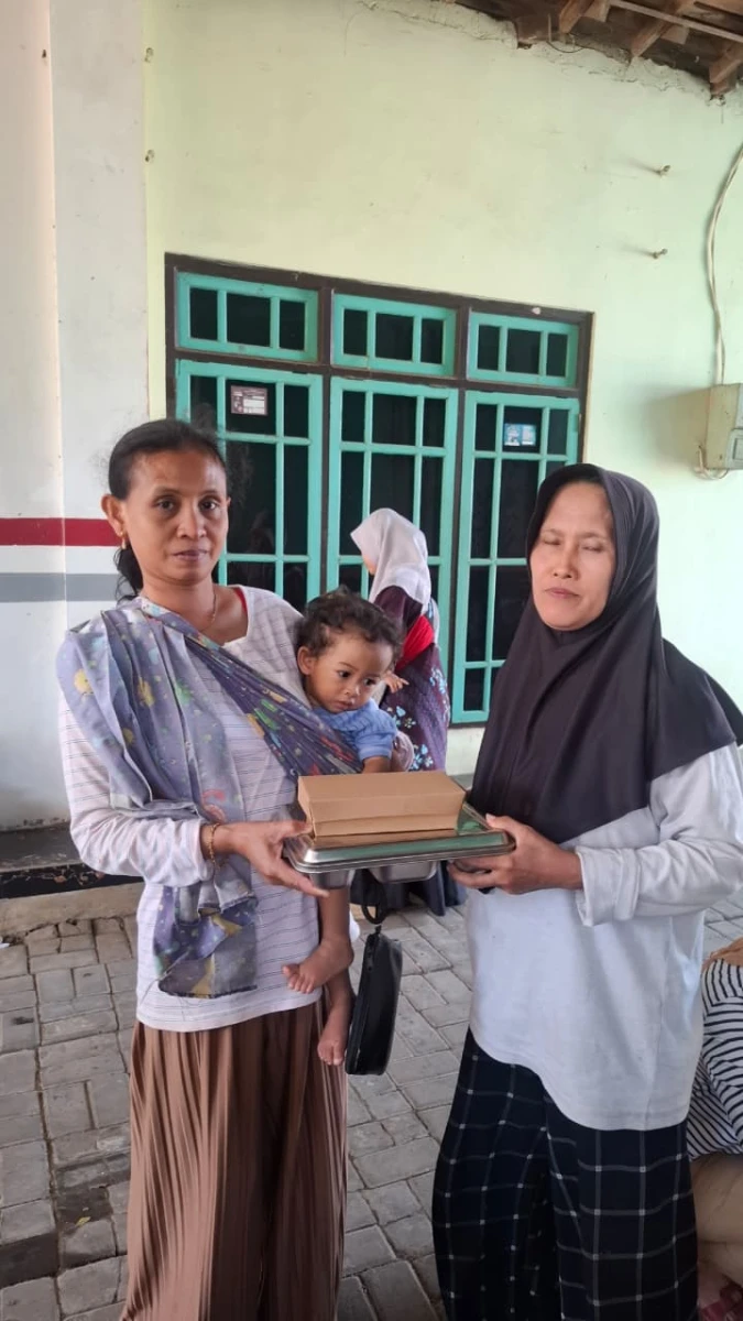 Posyandu Kasih Ibu 3 Salurkan MBG untuk Bayi, Balita, Ibu Hamil, dan Ibu Menyusui