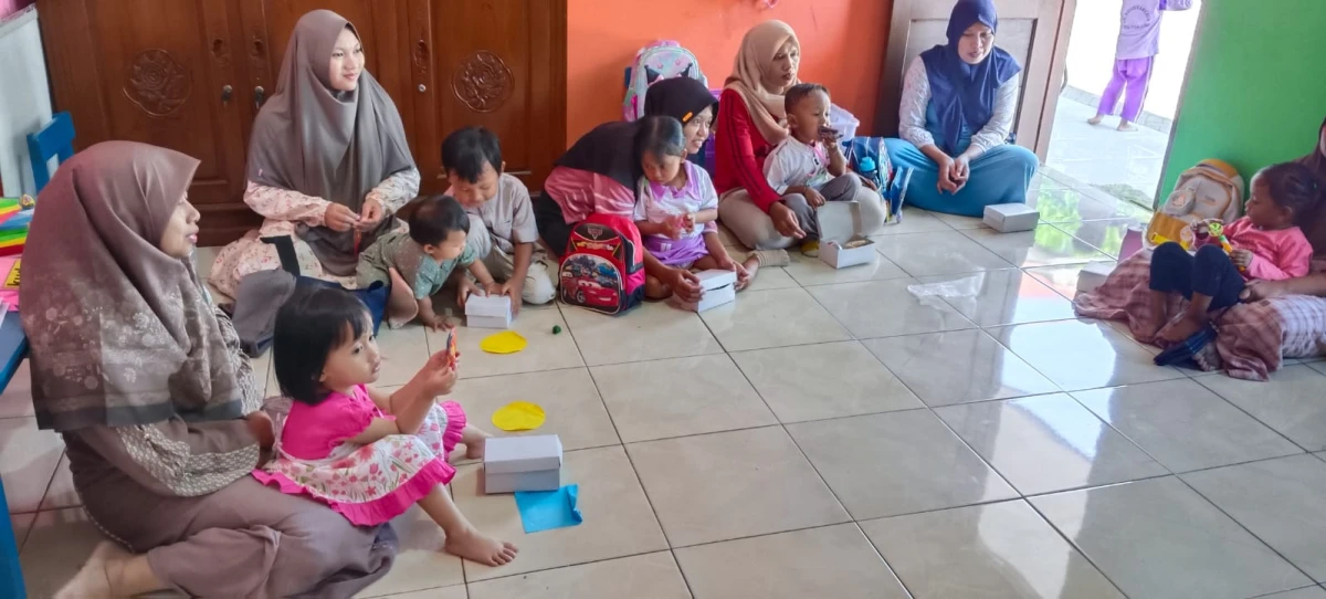 MASA PENGENALAN LINGKUNGAN SEKOLAH ( MPLS) POS PAUD NGUDI KAWERUH DESA TIGAJURU
