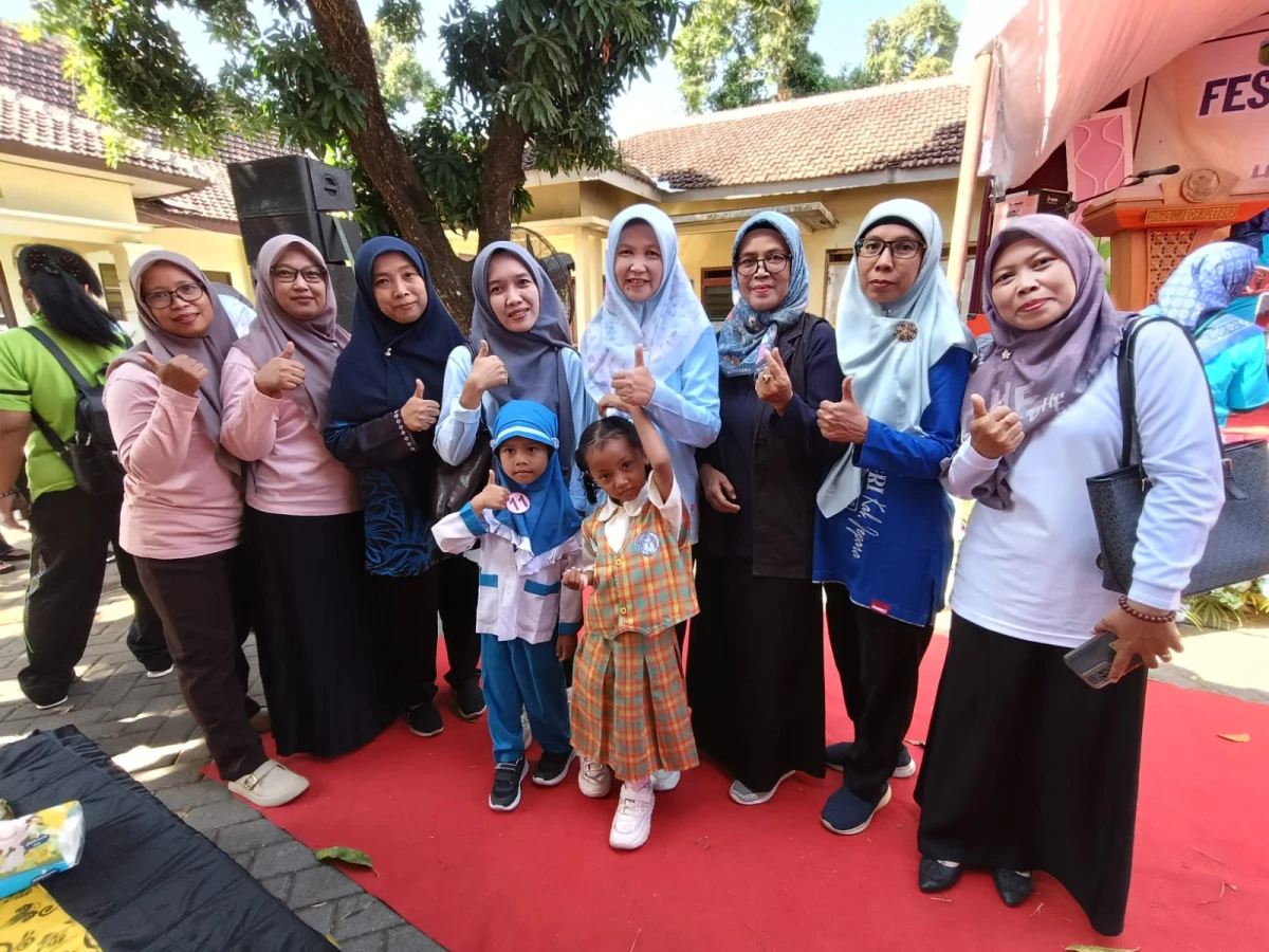 Apresiasi Bunda PAUD Kecamatan Mayong atas Raihan Juara Harapan I TK TA Terpadu Al Hikmah pada Gebyar PAUD 2026