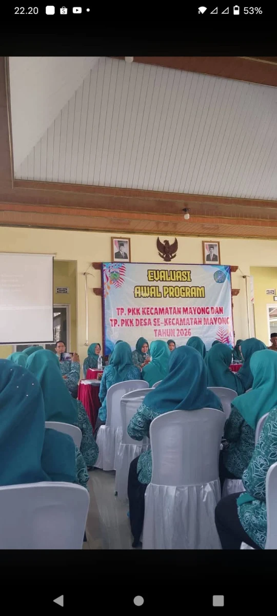 Evakuasi awak program 