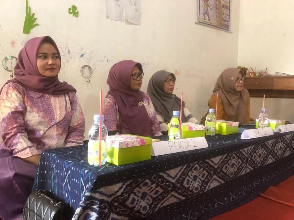 Lomba menghias tumpeng dalam rangka MEMPERINGATI HUT POS PAUD TAMAN HATI
