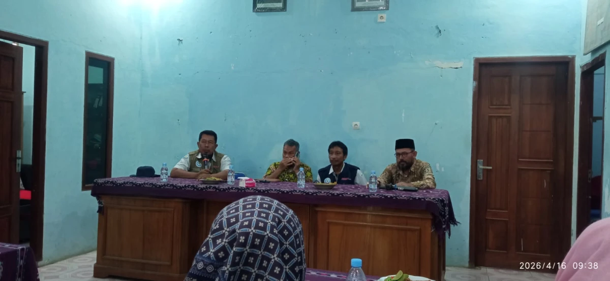 Rapat Koordinasi Pemdes Mororejo dengan Dinas Perikanan terkait Kampung Nelayan Merah Putih