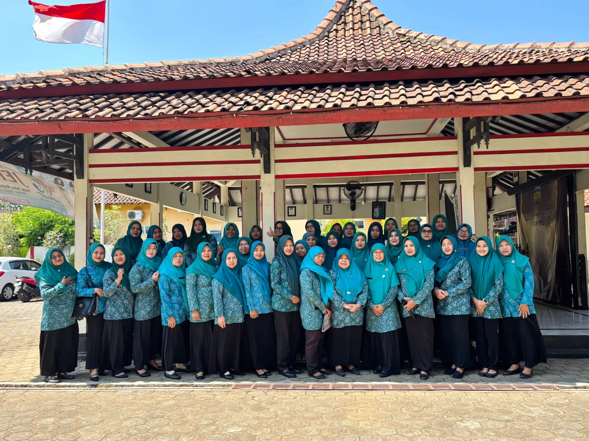 Rapat koordinasi pkk petinggi Carek se kecamatan Kedung 