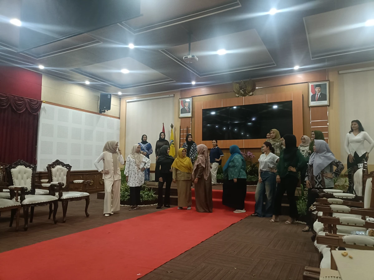 Gladi lomba Desainer Troso Jepara.