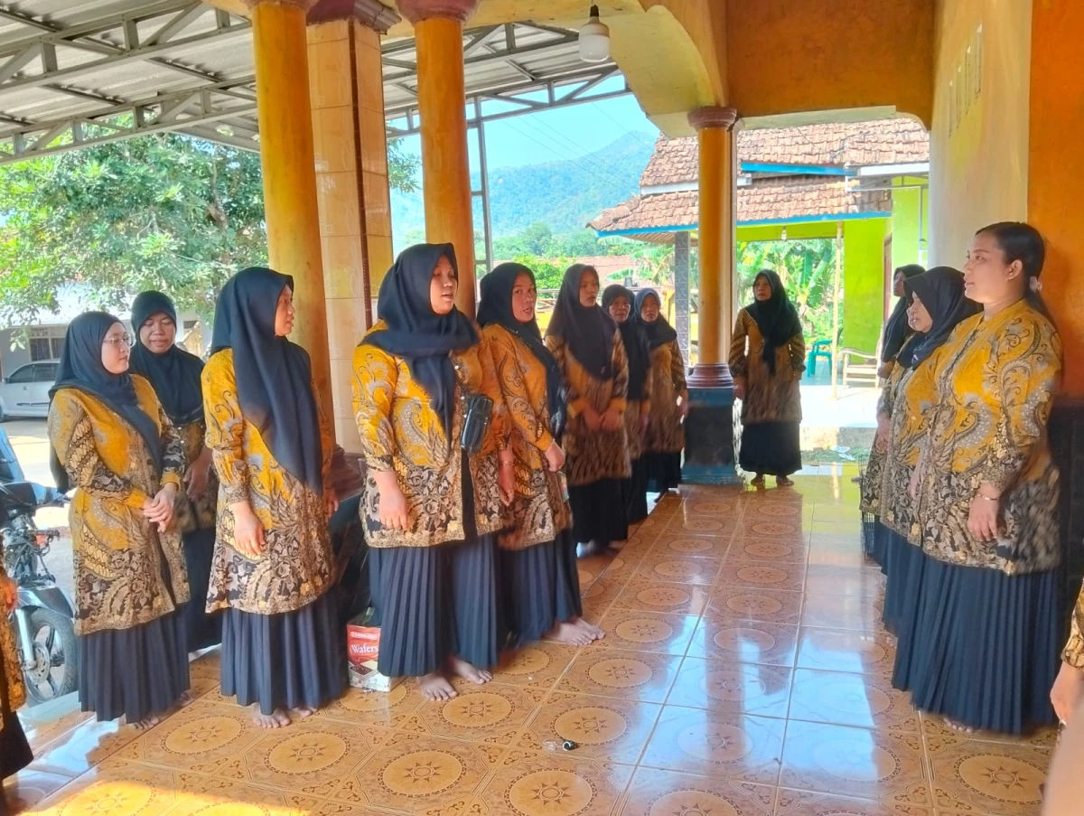 Kegiatan PKK RW 03 Banyumanis