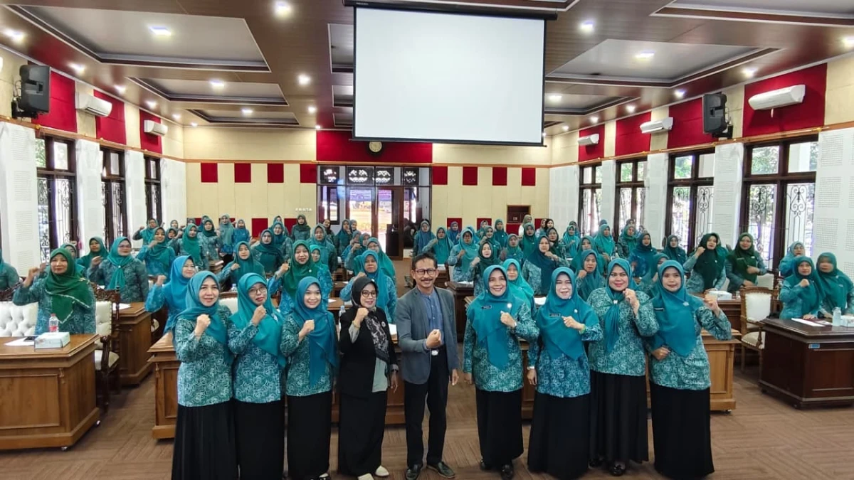 PELATIHAN DIGITAL MARKETING BAGI POKJA II 