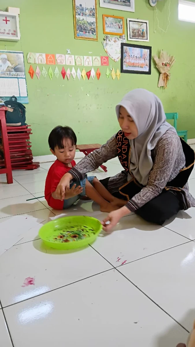 Bermain Sambil Belajar di PAUD Bunga Tanjung
