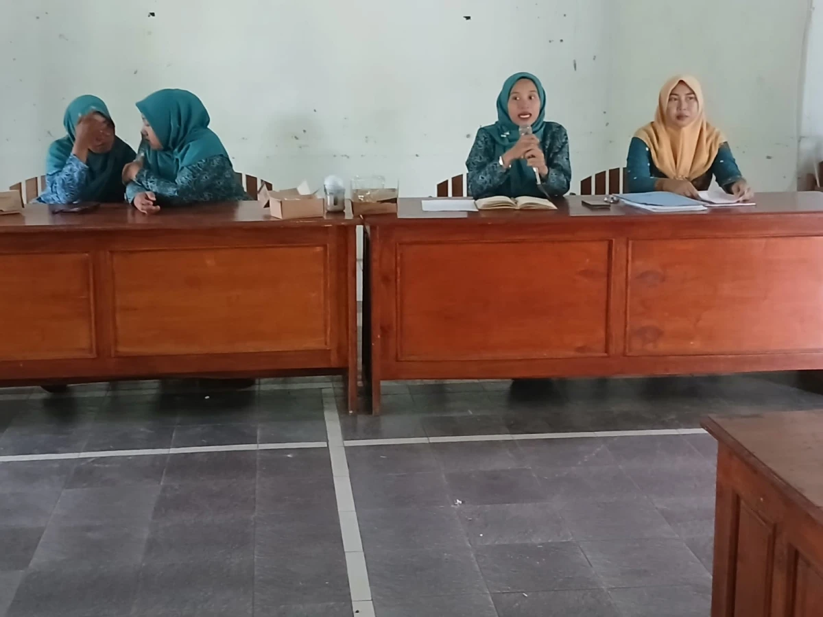 Semangat Kartini di Bulan April: TP PKK Desa Kemujan Rapatkan Barisan, Mantapkan Langkah Lewat Rakor Bulanan