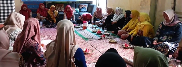 Pembinaan di PKK rt 25.desa.kevapi.