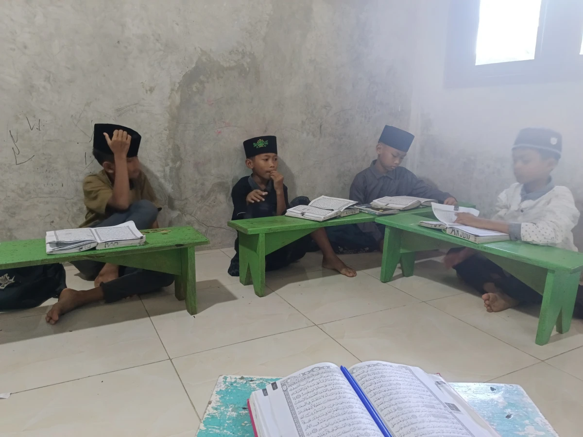 GEMAR MEMBACA