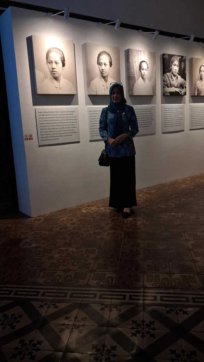 TP PKK Desa Karanggondang Mengunjungi Museum R.A. Kartini, Meneladani Semangat Perjuangan dan Emansipasi Perempuan