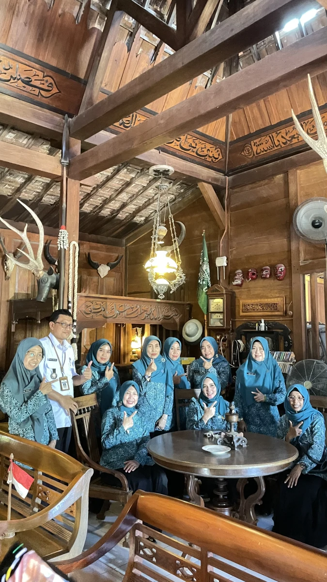 Kunjungan Ke UMKM Batik Pandan Wangi Desa Clering