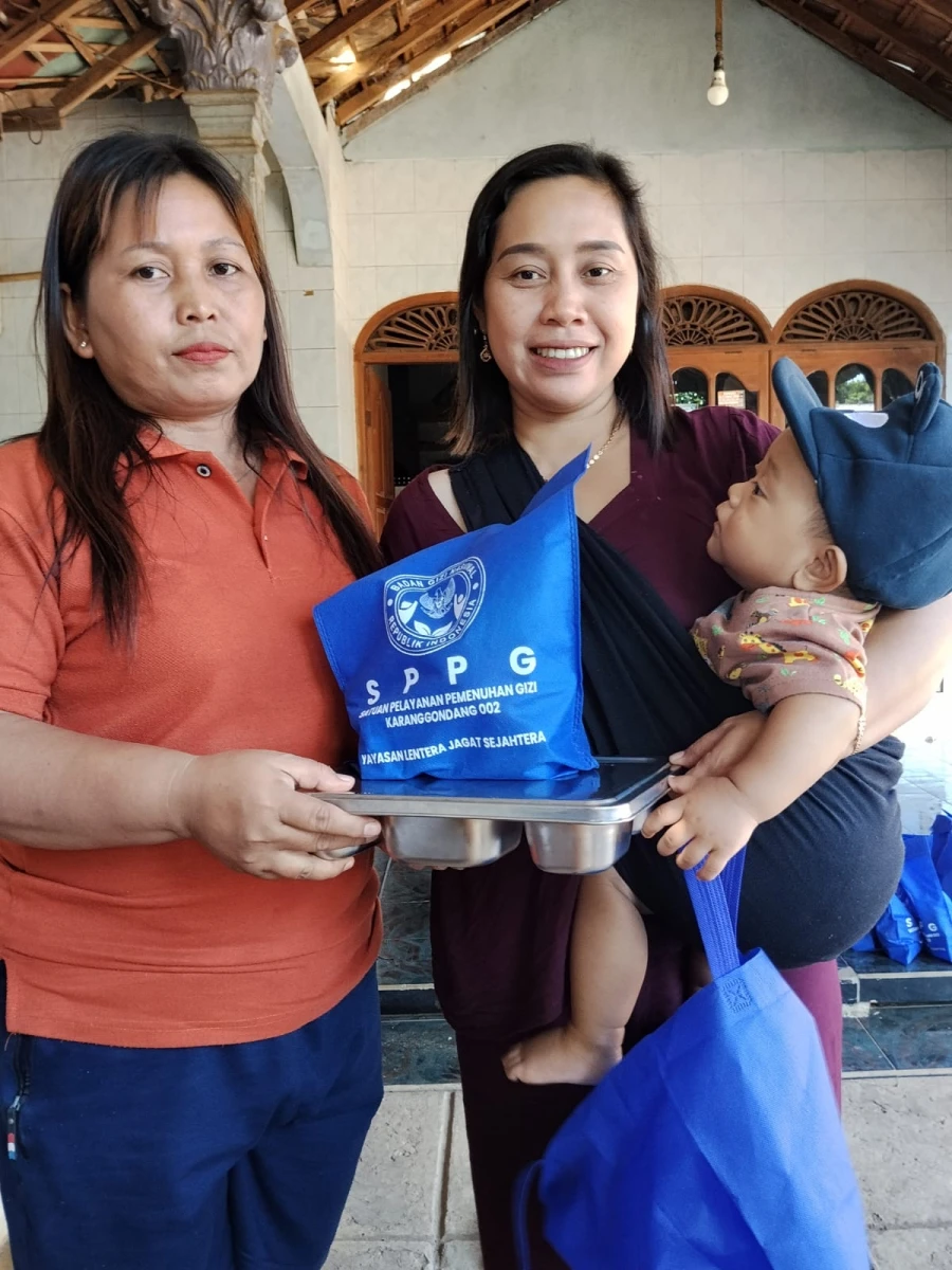 Pemberian Makanan Bergizi Gratis (MBG) B3 untuk Ibu Hamil, Ibu Menyusui, dan Balita di Desa Karanggondang