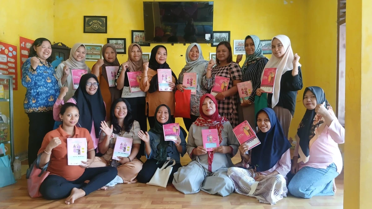 Kelas Ibu Hamil Desa Karanggondang Tingkatkan Pemahaman tentang Inisiasi Menyusui Dini