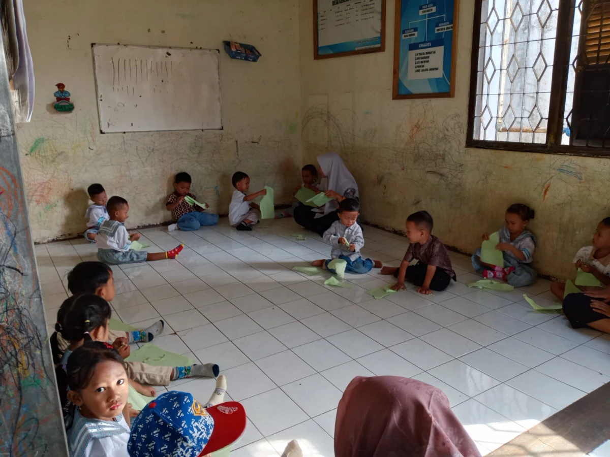 Pembelajaran pos PAUD bina siwi ds. Geneng