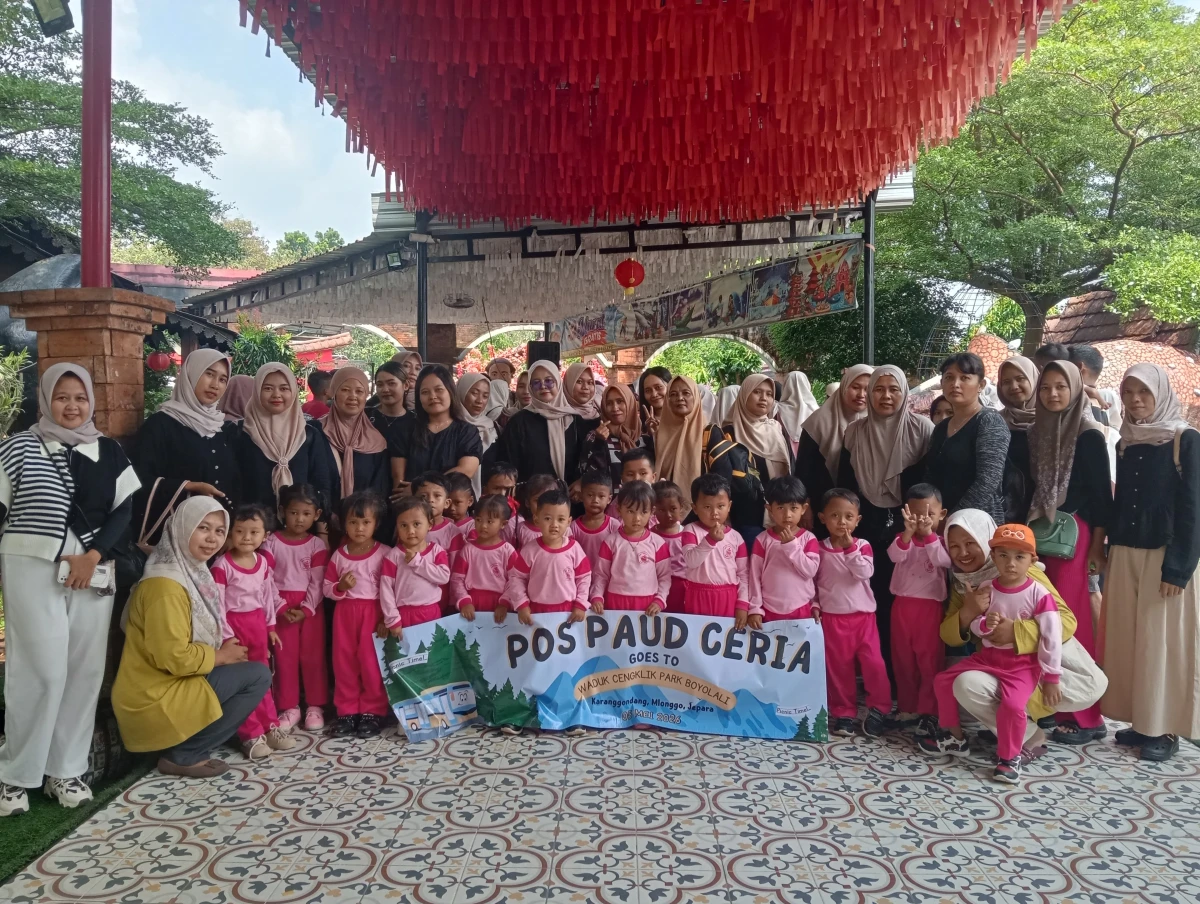 Bunda PAUD Desa Karanggondang Dampingi Outing Class Pos PAUD Ceria ke Waduk Cengklik Boyolali