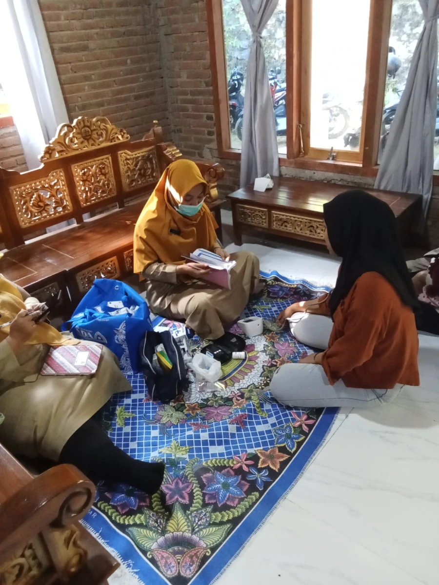 Kegiatan Posyandu Sido Dadi VII Desa Tanjung